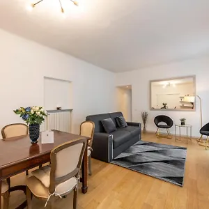 Royal - Centro Cadorna Апартаменты